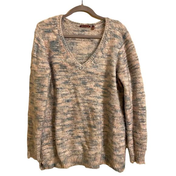 525 America Sweaters - 525 America Blue Eyelash Oversized V-Neck Sweater Spacedye Small‎